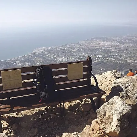 Sky Retreat El Nido Apartment